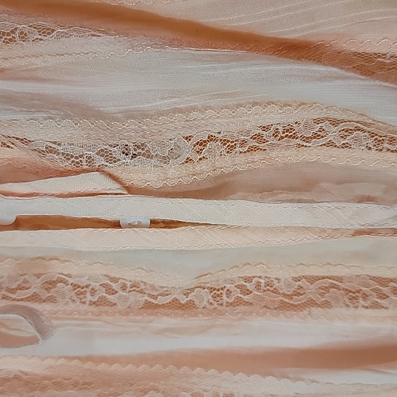 FREE PEOPLE NWT ALANA LACE TRIM PEPLUM TOP SZ SMALL - Picture 7 of 14